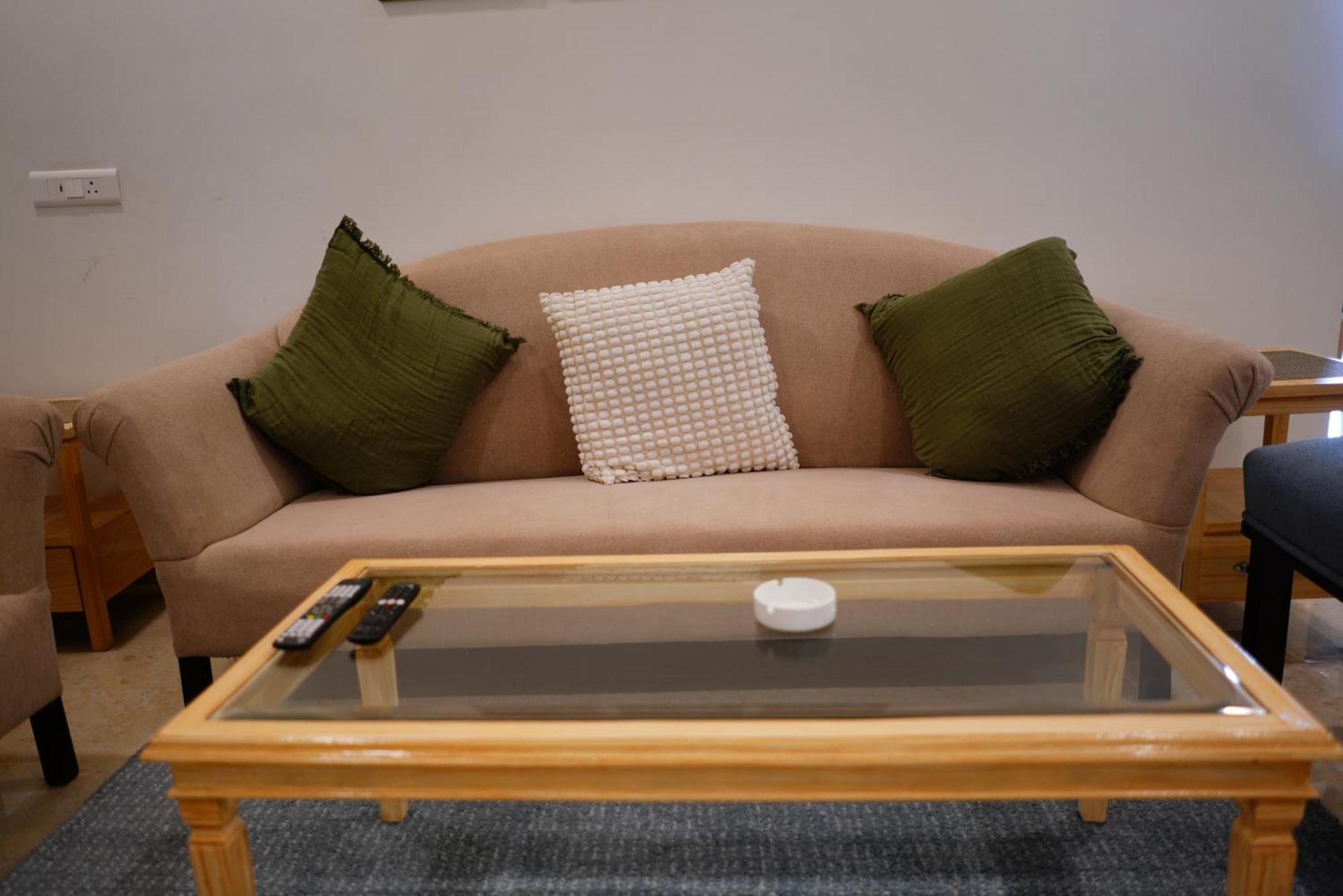 Enkay Service Apartments Kondapur  Экстерьер фото